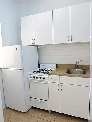 Rented by City & Suburban | media 7