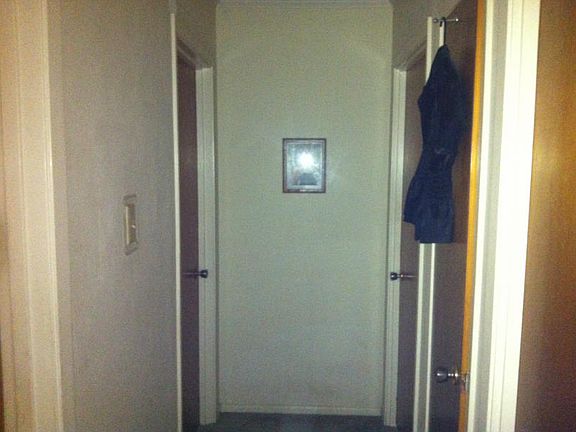 5th image of 4637 Mount Vernon Dr