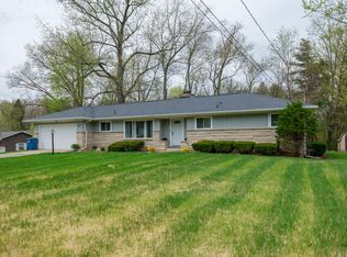 217 Chapel Hill Dr, Battle Creek, MI 49015