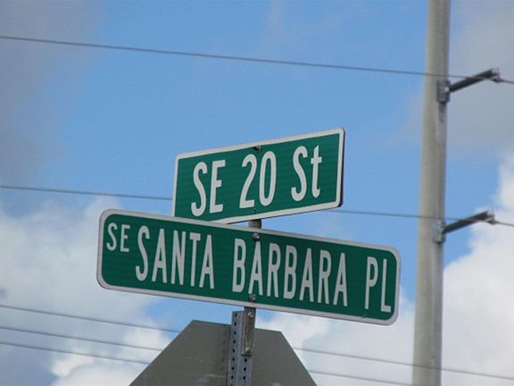 5th image of 431 SE 20th St
