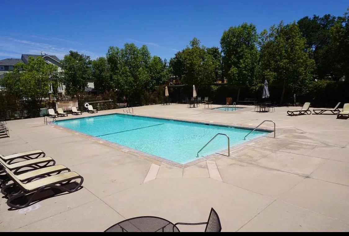 18526 Monterey St — Photo 1