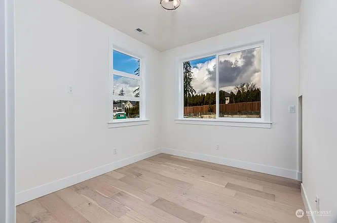 4024 179th St SE — Photo 3