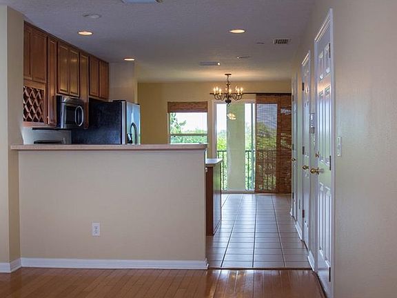 2nd image of 519 Vincinda Crest Way