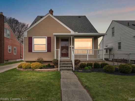 1544 Geneva St, Dearborn, MI 48124