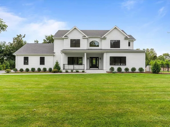 2495 Stanley Road, Mattituck, NY 11952