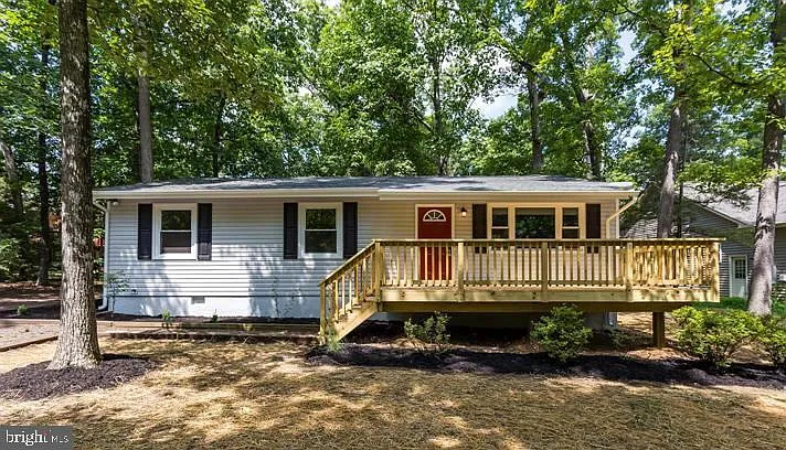 1238 Lakeview Pkwy — Photo 2