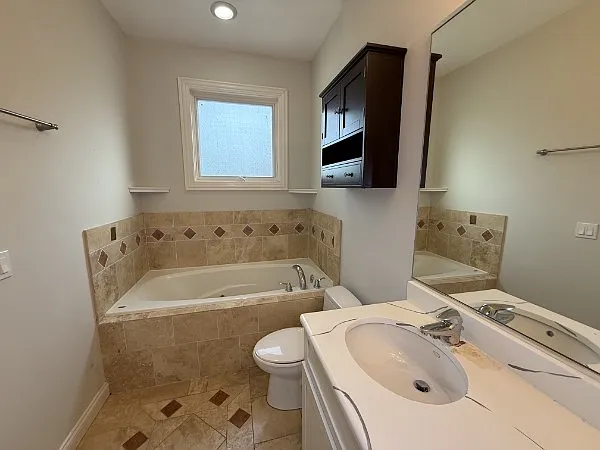 2153 W Belmont Ave #2 — Photo 25