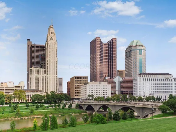 50 W Broad St #3003, Columbus, OH 43215