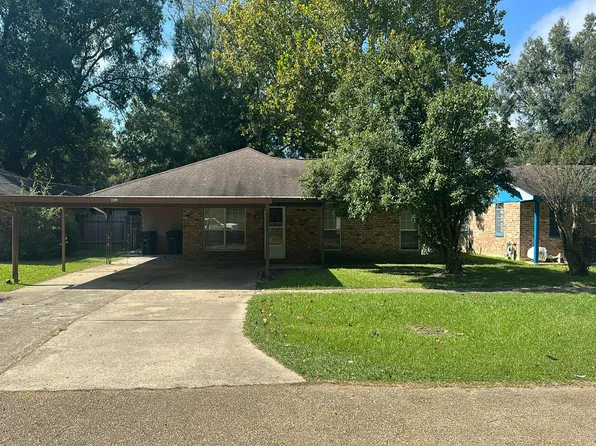 12209 Strauss Dr, Baton Rouge, LA 70811