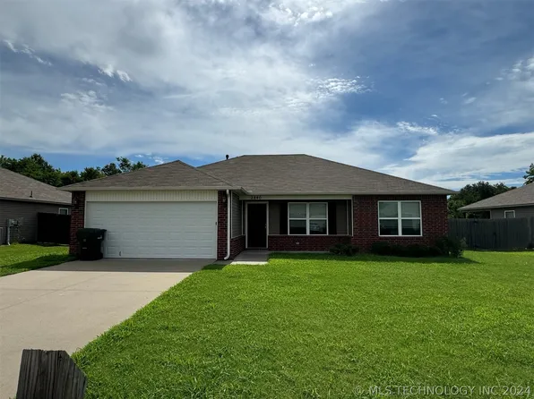 2840 Lariat Ln, Claremore, OK 74017