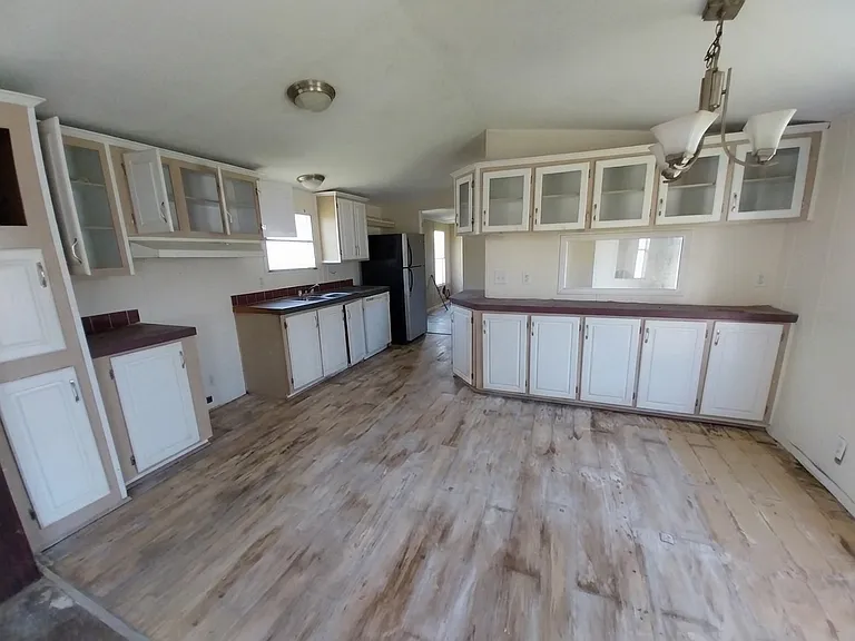 Sunset Ridge MHC — Photo 11