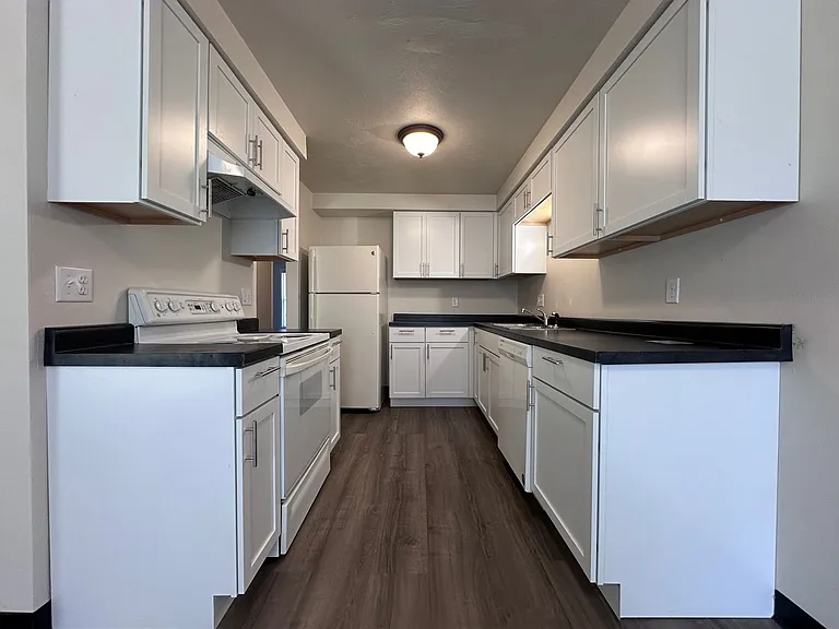 2263 Imperial Ln — Photo 10