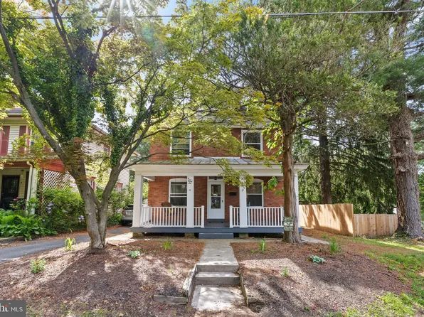 1046 Carsonia Ave, Reading, PA 19606