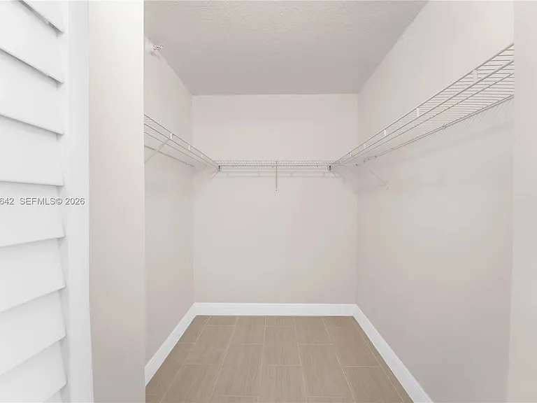 290 174th St #1519 — Photo 28
