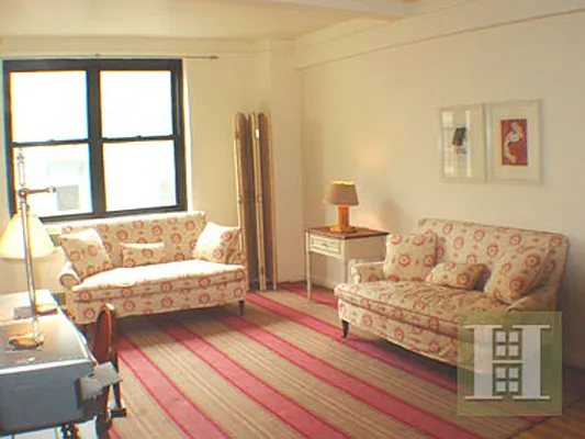 Rented by Halstead Real Estate | media 19