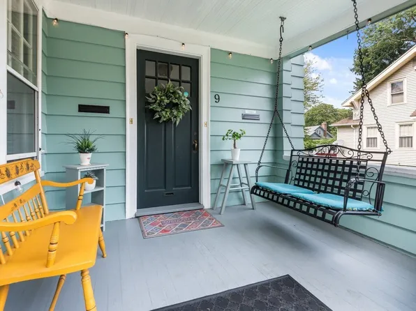 9 Fiske St #B, Worcester, MA 01602