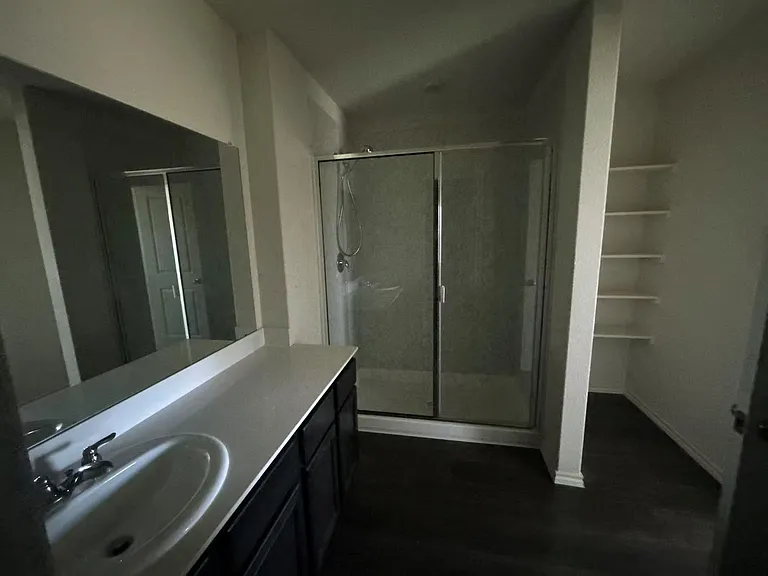 3417 Sweetwater Way — Photo 8