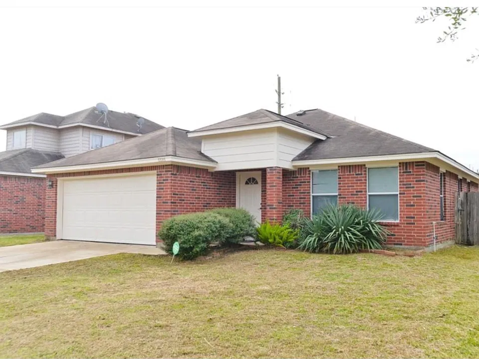 5515 Bear Paw Cir