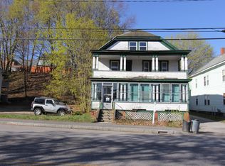 49 Riverside Dr, Auburn, ME 04210