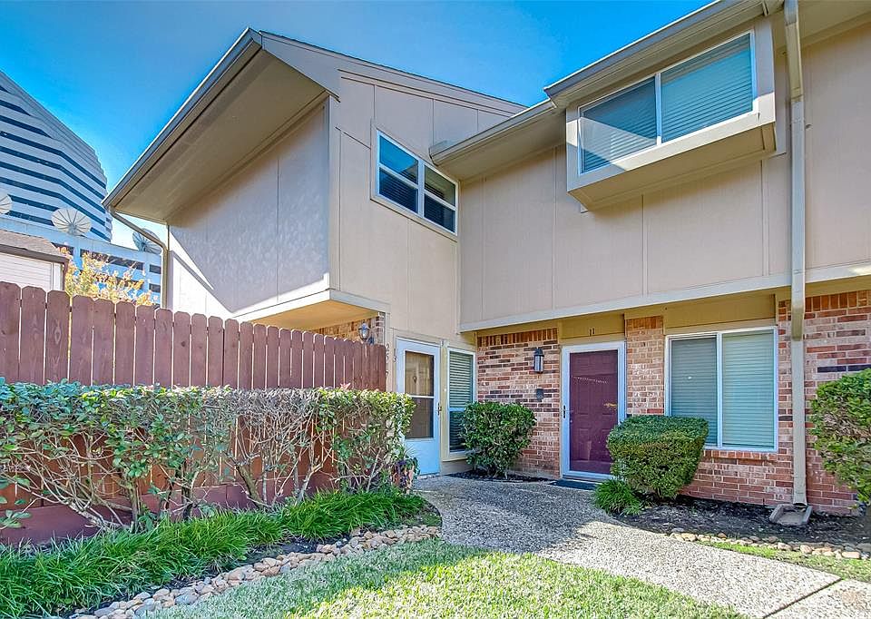 1st image of 2517 Bering Dr Unit 13