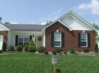 2712 Post Meadows Dr, O'Fallon, MO 63368