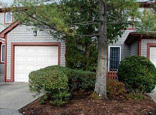 181 Laurel Ave, Providence, RI 02906