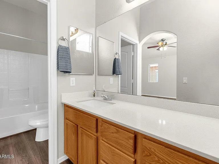 2250 E Deer Valley Rd #80 — Photo 10