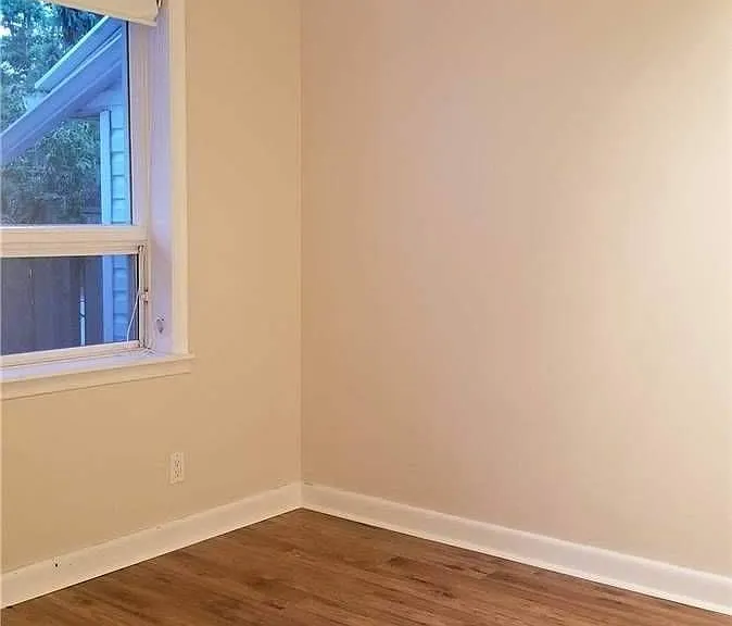 465 Maple Grove Dr — Photo 5