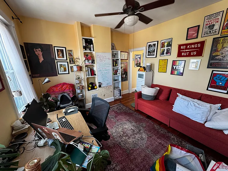 426 Tasker St — Photo 25