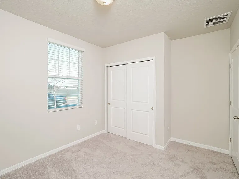 38899 Harlow Rose Dr — Photo 15