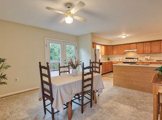 581 Rider Ct, Charles Town, WV 25414