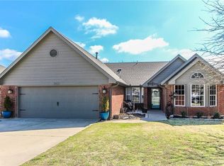 2813 W Bishops Ct, Norman, OK 73072