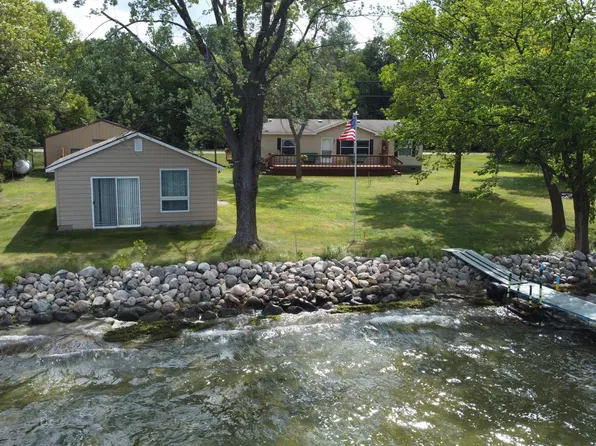 37106 Hackberry Point Rd, Richville, MN 56576