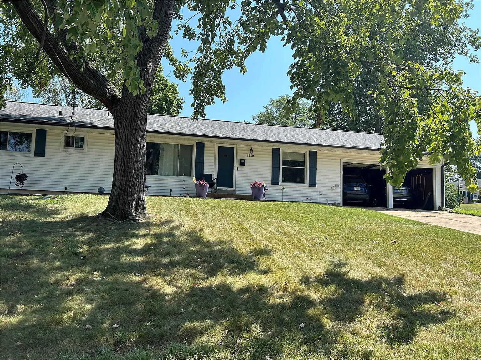 8110 Normal Dr photo 1