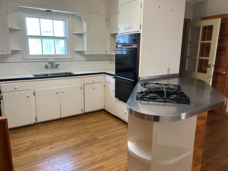 434 Atlantic St — Photo 6