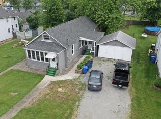 150 N Ridge St, Crown Point, IN 46307