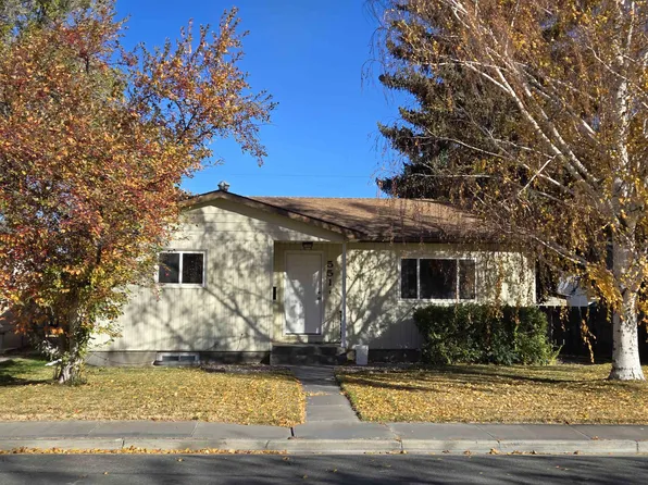 551 Avenue G, Powell, WY 82435