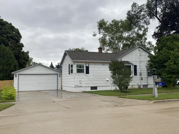 4022 Delta STREET, Manitowoc, WI 54220