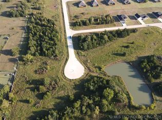 98 Royal Oak Dr, Durant, OK 74701