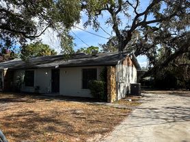 3801 N 58th St, Tampa, FL