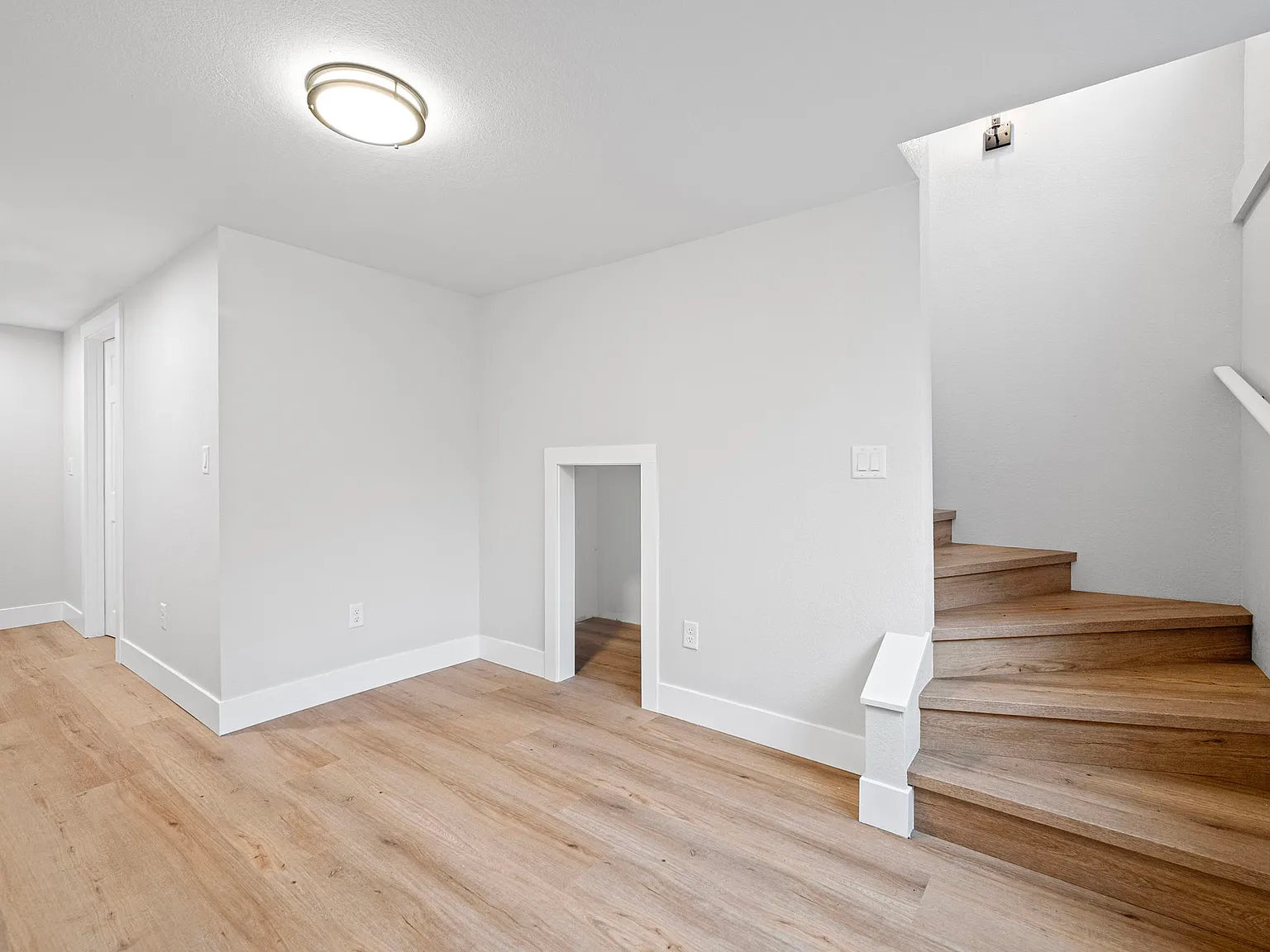 920 West 20th Avenue - 1 — Photo 2