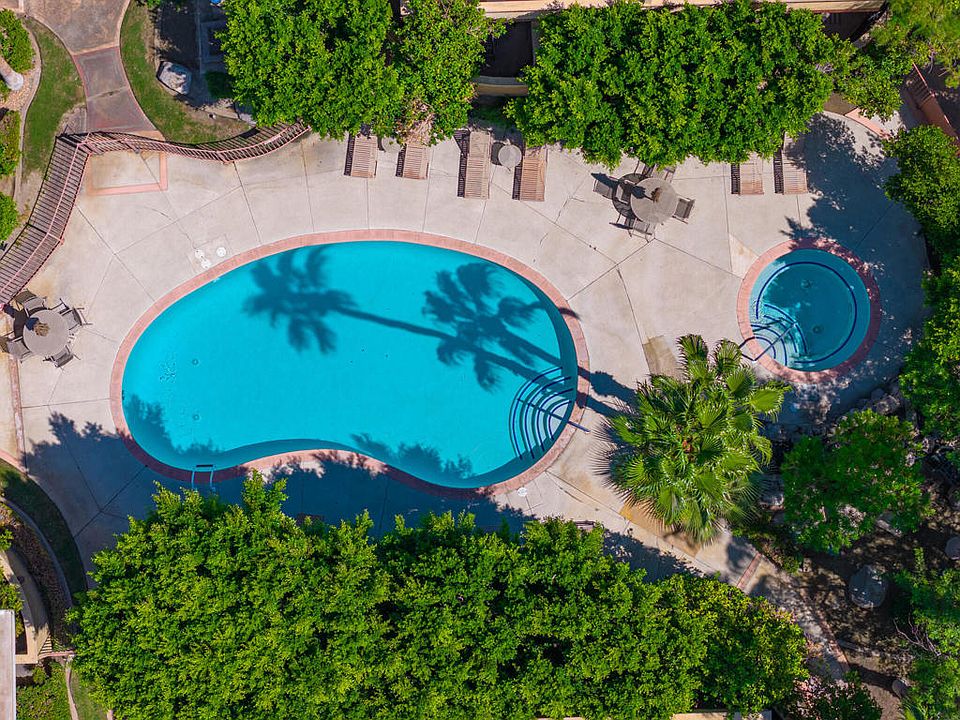 1st image of 2501 N Indian Canyon Dr Unit 635