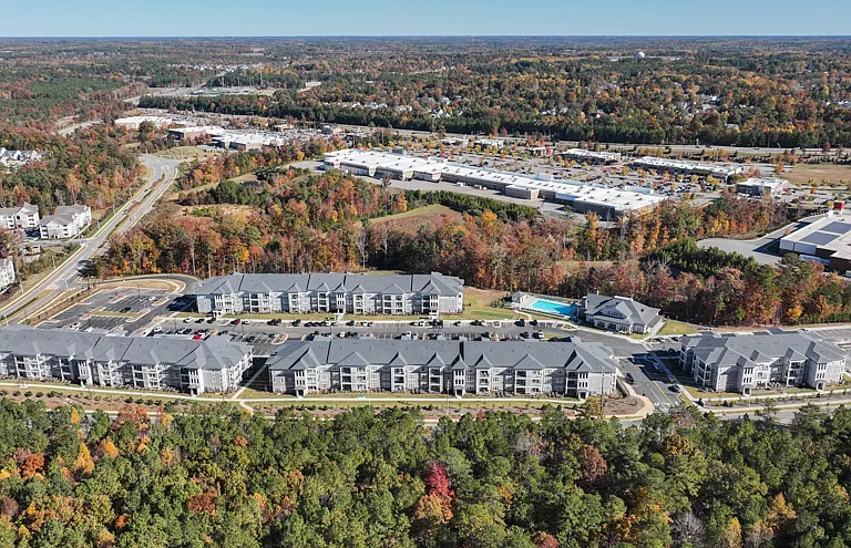 Holly Springs Place Apartments — Photo 30