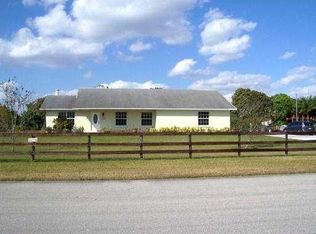 17511 SW 48th St, Southwest Ranches, FL 33331