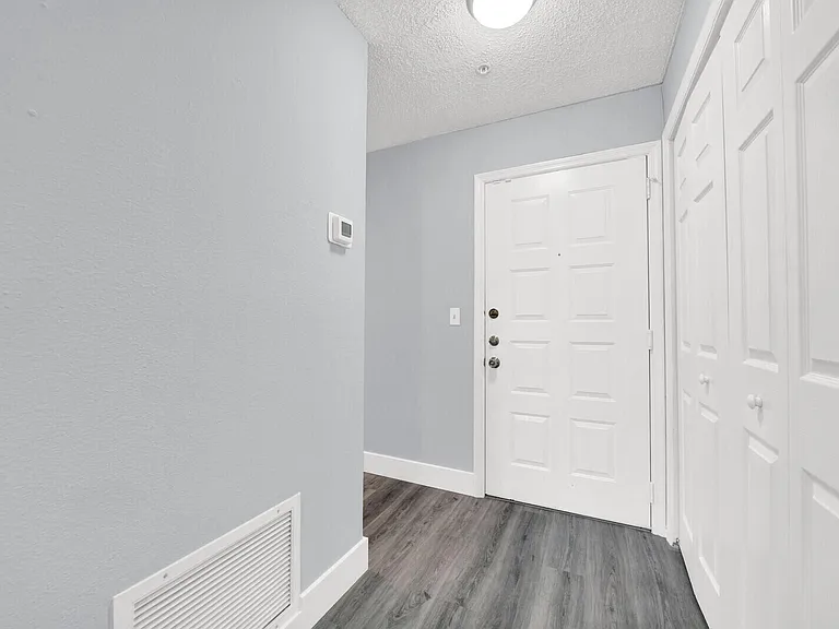 2319 N Congress Ave #22 — Photo 5
