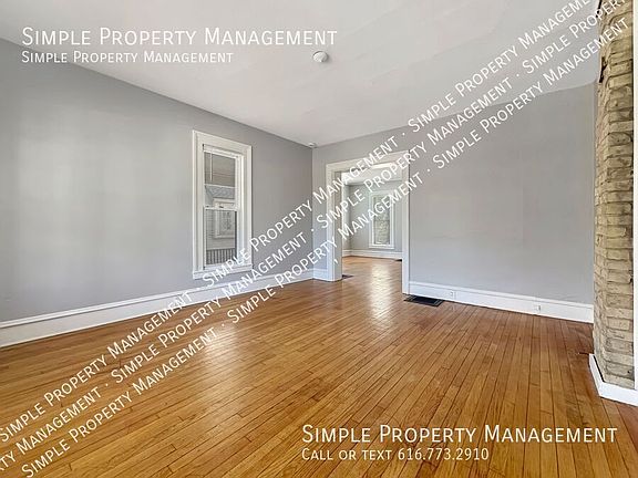 5th image of 203 Benjamin Ave SE