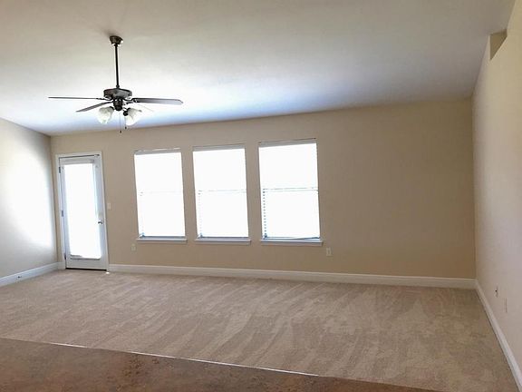 5th image of 1887 Bay Pine Cir