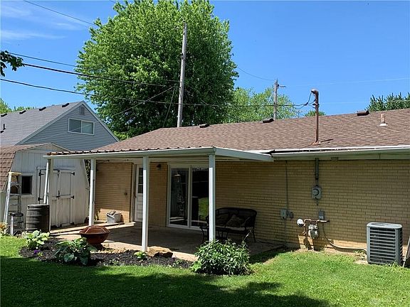 4th image of 1829 Nebraska Dr