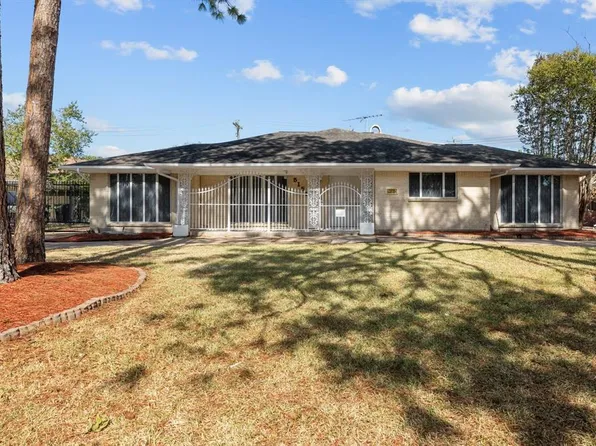 5155 Cripple Creek Drive, Houston, TX 77017