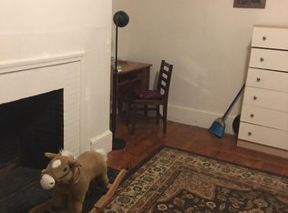 1 Waban St #1R, Wellesley, MA 02482